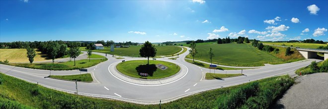 Aerial view of the roundabout near Frontenhausen