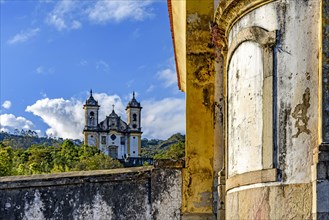 Perspective of Baroque-style churches in the city of Ouro Preto