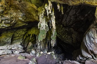 Santana Cave