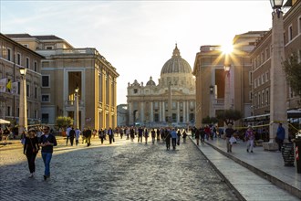 Tourists on the Via della Conciliazione to St. Peter's Basilica