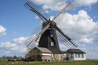 Windmill type Dutchman built in 1869 and remained in use until 1950. Now used as a holiday home in Oestra Ingelstad