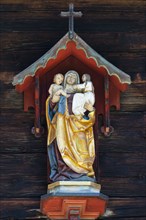 Carved Madonna with Child Jesus at Jakobehues
