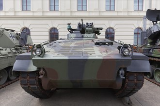 Infantry fighting vehicle 1 A 3