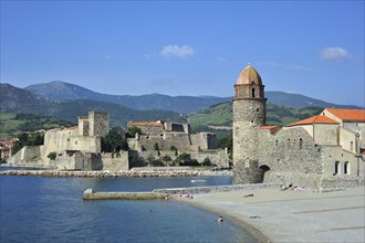 The church Notre-Dame des Anges and the fort Chateau royal de Collioure