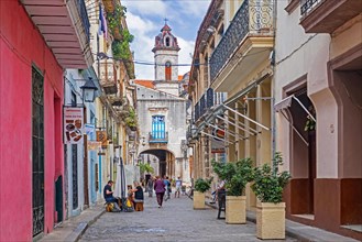 Alley with bars and restaurants in the colonial city centre Old Havana