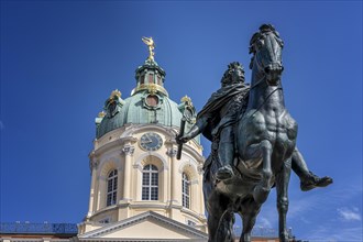 Equestrian statue of Elector Friedrich Wilehelm of Brandenburg