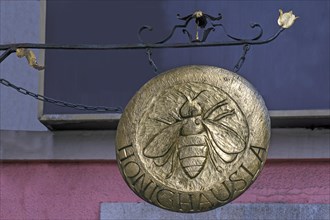Historical nose sign from the Honey House