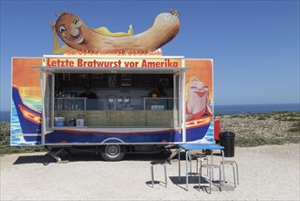 Last sausage in front of America