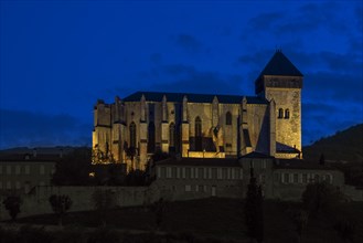 Illuminated Cathedrale Sainte-Marie