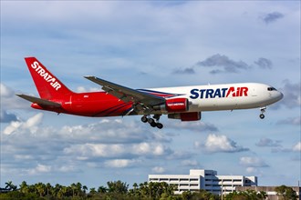 A StratAir Boeing 767-300