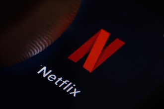 Symbolic photo: The Netflix logo can be seen on a smartphone. Berlin