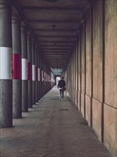 Pedestrian passageway with concrete columns