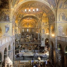 The golden mosaics in the Basilica di San Marco