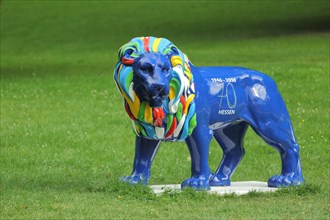 Blue lion figurine with inscription 70th anniversary of Hesse in 2019