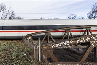 Arch bridges at Stuttgart North Station with ICE