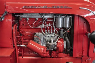 Porsche Diesel four-cylinder engine in a tractor