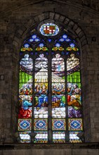 Stained glass window depicting the Last Supper