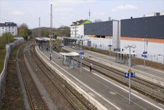 Platforms at Hoerde station