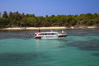 Excursion boat at lonely beach
