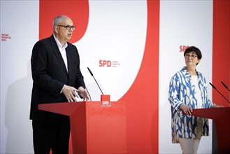 (R-L) Press conference with Saskia Esken, SPD chairperson, and Andreas Bovenschulte, top candidate