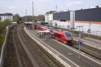 DB local train at Hoerde station