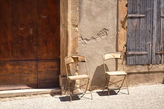 Chairs on the streets of Lourmarin