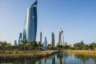 Al Hamra tower and the Al Shaheed Park