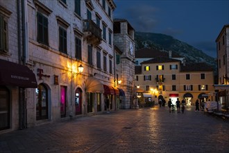 Historic squares and alleys in the evening