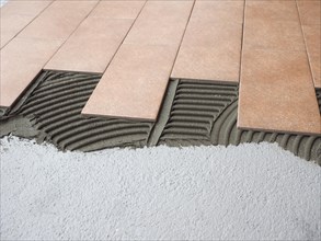Floor tiles laying