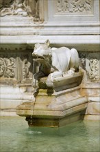 Sculpture at the Fonte Gaia fountain in Piazza del Campo