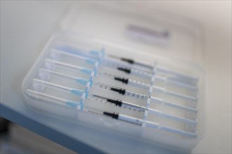 Prepared vaccination syringes at the Hagen vaccination centre