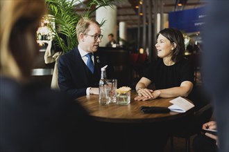 (R-L) Annalena Baerbock (Buendnis 90 Die Gruenen), Federal Minister for Foreign Affairs, and Tobias