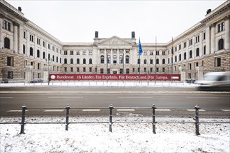 Snow in front of the Bundesrat in Berlin. 09.02.2021.