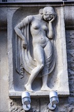 Relief of a female nude on the facade of the house Kroepeliner Str. 84