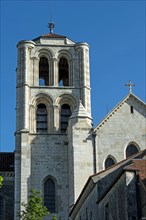 Vezelay labelled les Plus Beaux Villages de France. Morvan regional natural park. La Tour Saint Antoine of Basilica St Mary Magdalene