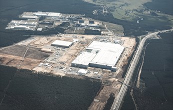 Aerial view of the Tesla Gigafactory Berlin-Brandenburg in Gruenheide. 23.04.2021.
