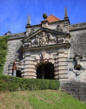 Entrance portal from 1662 to Veste Rosenberg