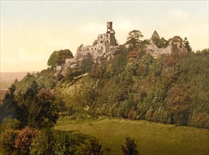 Hardenberg Castle is the ruin of a rock castle on a rocky hilltop with steeply sloping rock walls near Nörten-Hardenberg in Lower Saxony