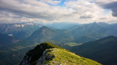 Evening mood at the summit of the Gamsknogel in the Chiemgau Alps