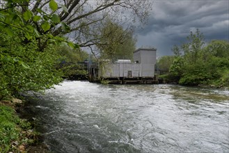 Small hydroelectric power plant power station with barrage on the River Lippe