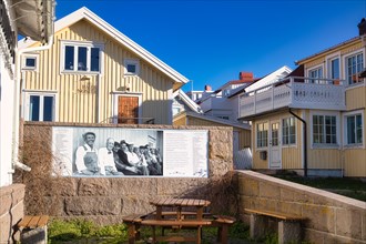 Poster in the harbour of Smögen