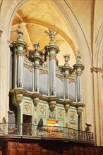 Organ of St-Sauveur Cathedral
