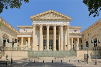 Neoclassical Palais de justice
