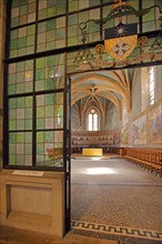 View of the side chapel of the Romanesque St-Jean Cathedral