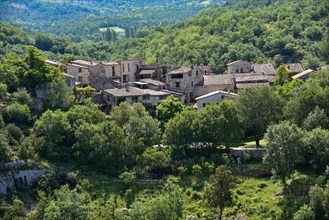 The village of Opedette in the Luberon nature park Park