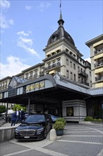 Entrance Hotel Victoria Jungfrau