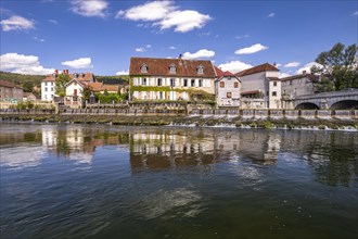 Quingey and the River Loue