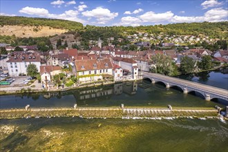 Quingey and the river Loue seen from above