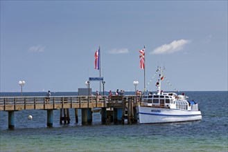 Tourist boat at the Haffkrug pier