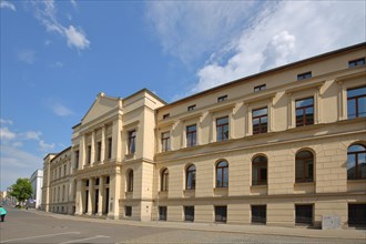 Court building